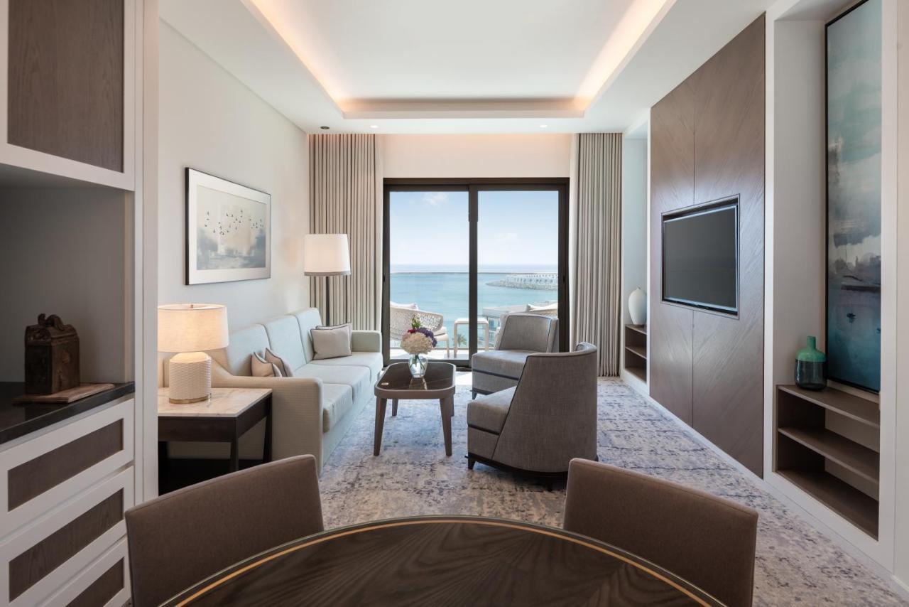 Address Fujairah Al Aqah